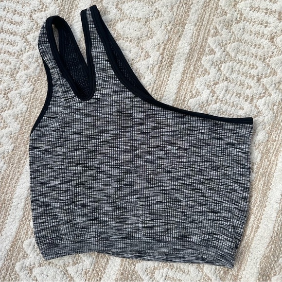 OFFLINE BY AERIE SEAMLESS ONE SHOULDER LONGLINE SPORTS BRA - Picture 1 of 6